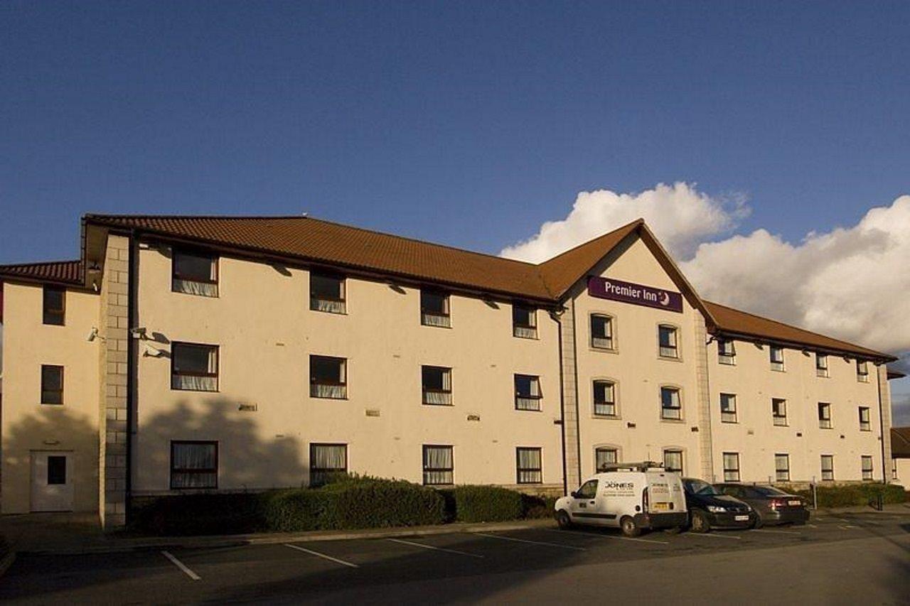 Premier Inn Haydock Park/M6 J23 Уорингтън Екстериор снимка